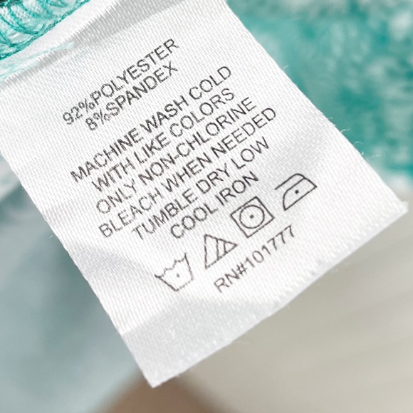 Lola Activewear Dress Green White Floral Medallion Print Women's Size Medium - Picture 6 of 6